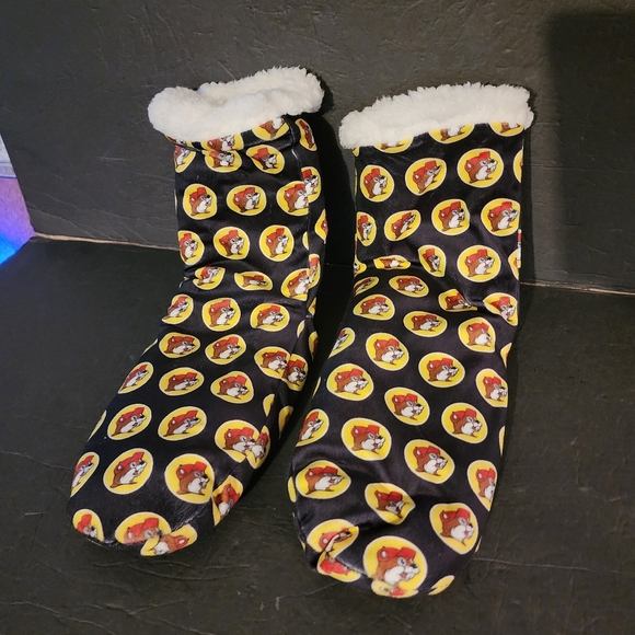 Buc-ee's Sherpa Gripper Socks Faux Fur Lined One Size Fits Most - Picture 1 of 7